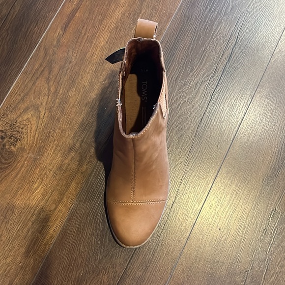 Toms Everly Tan Bootie - Picture 2 of 4